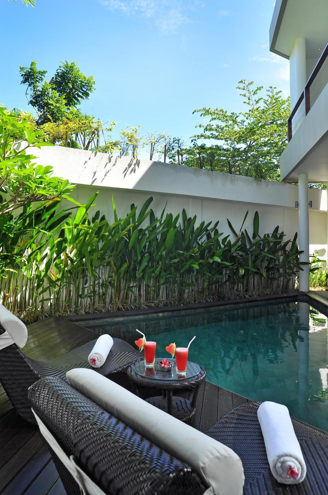 Villa La Sirena By Nagisa Bali Семиньяк Экстерьер фото